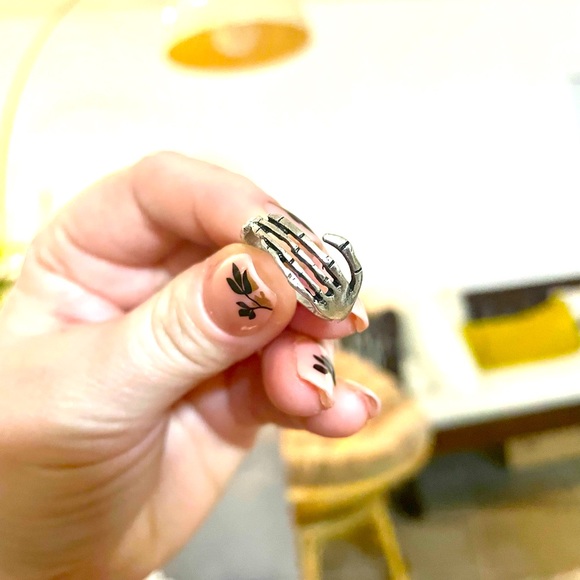 Silver Skeleton Hand Ring - Picture 8 of 8